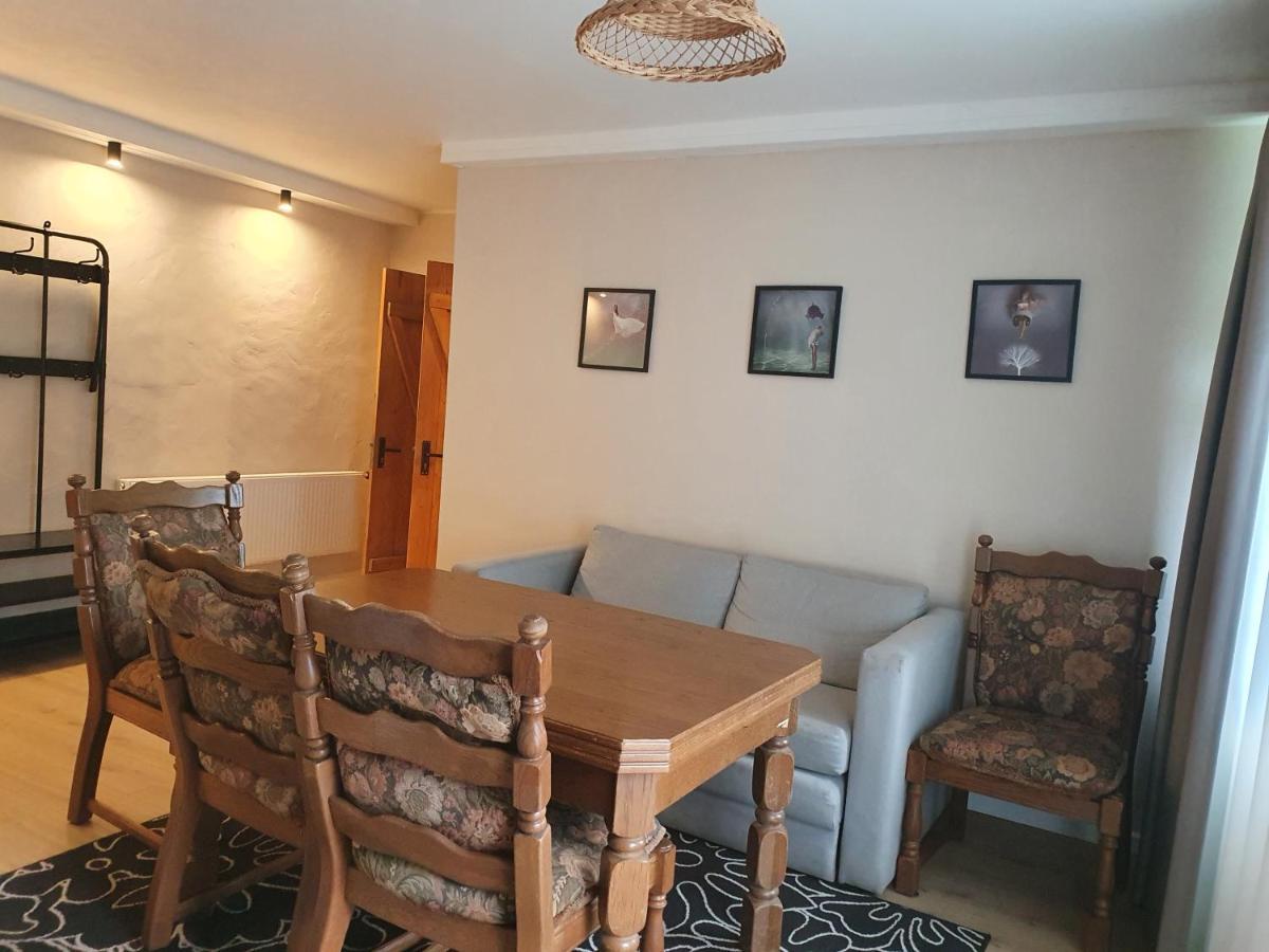 Laukdvaris Laukzeme Luaran gambar