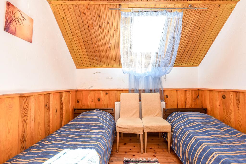 Laukdvaris Laukzeme Luaran gambar
