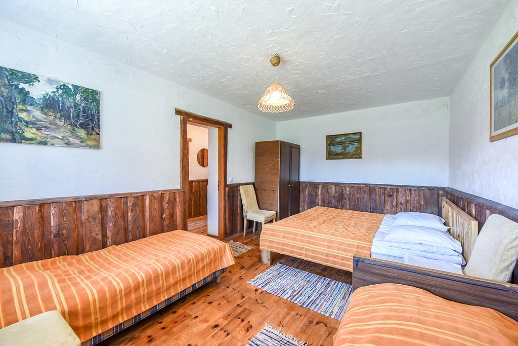 Laukdvaris Laukzeme Luaran gambar
