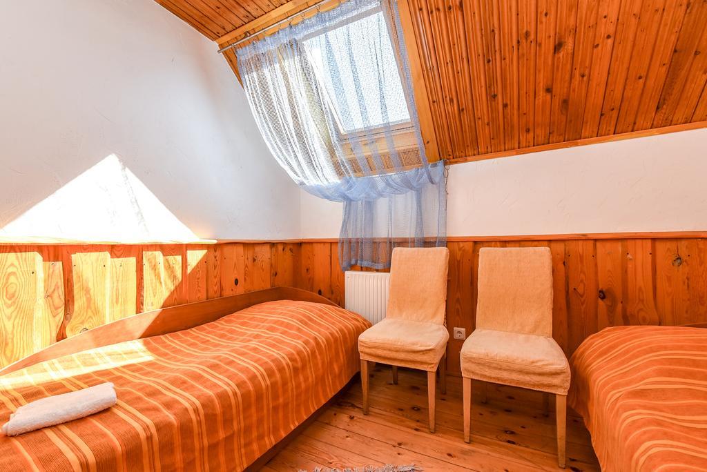 Laukdvaris Laukzeme Luaran gambar