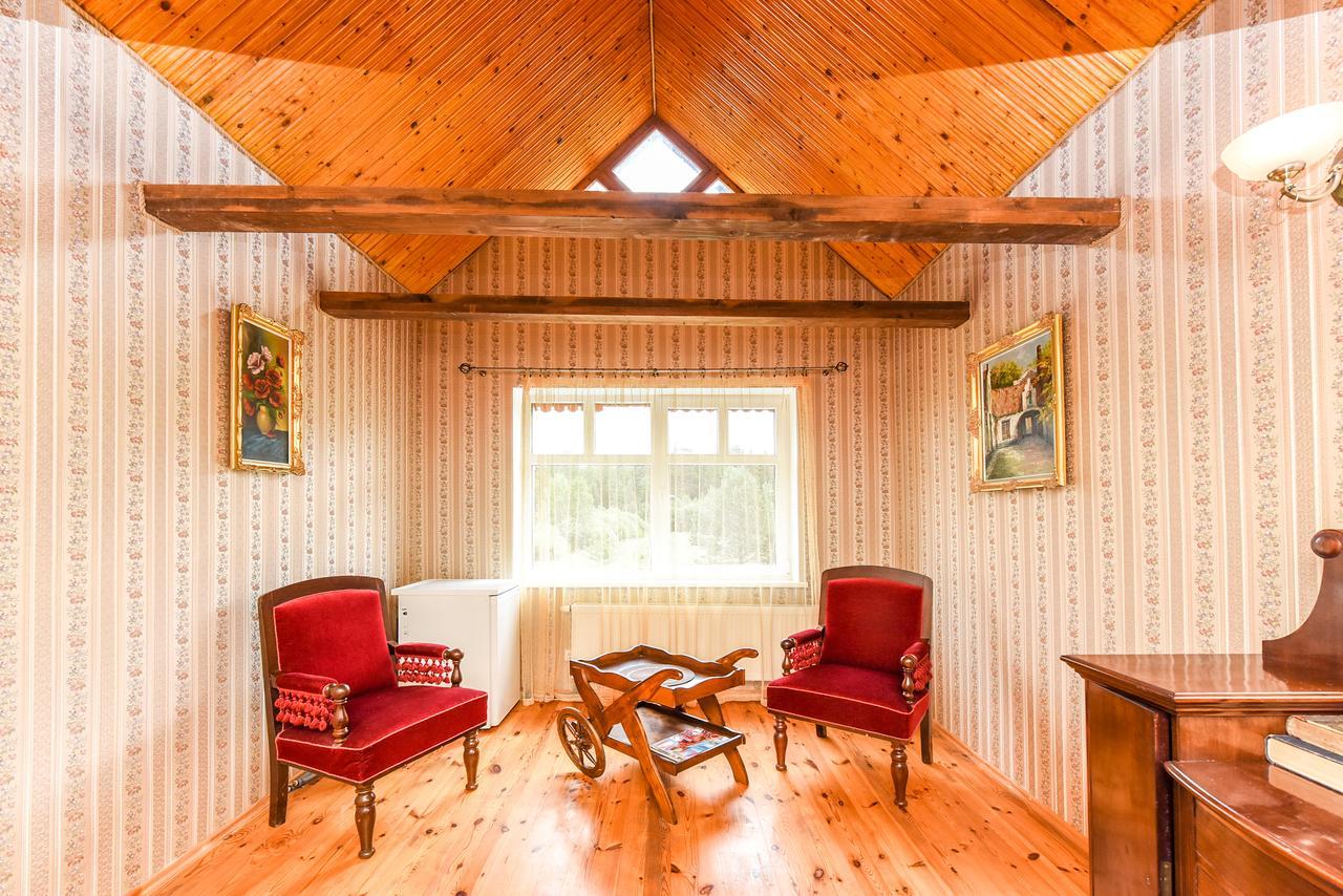 Laukdvaris Laukzeme Luaran gambar